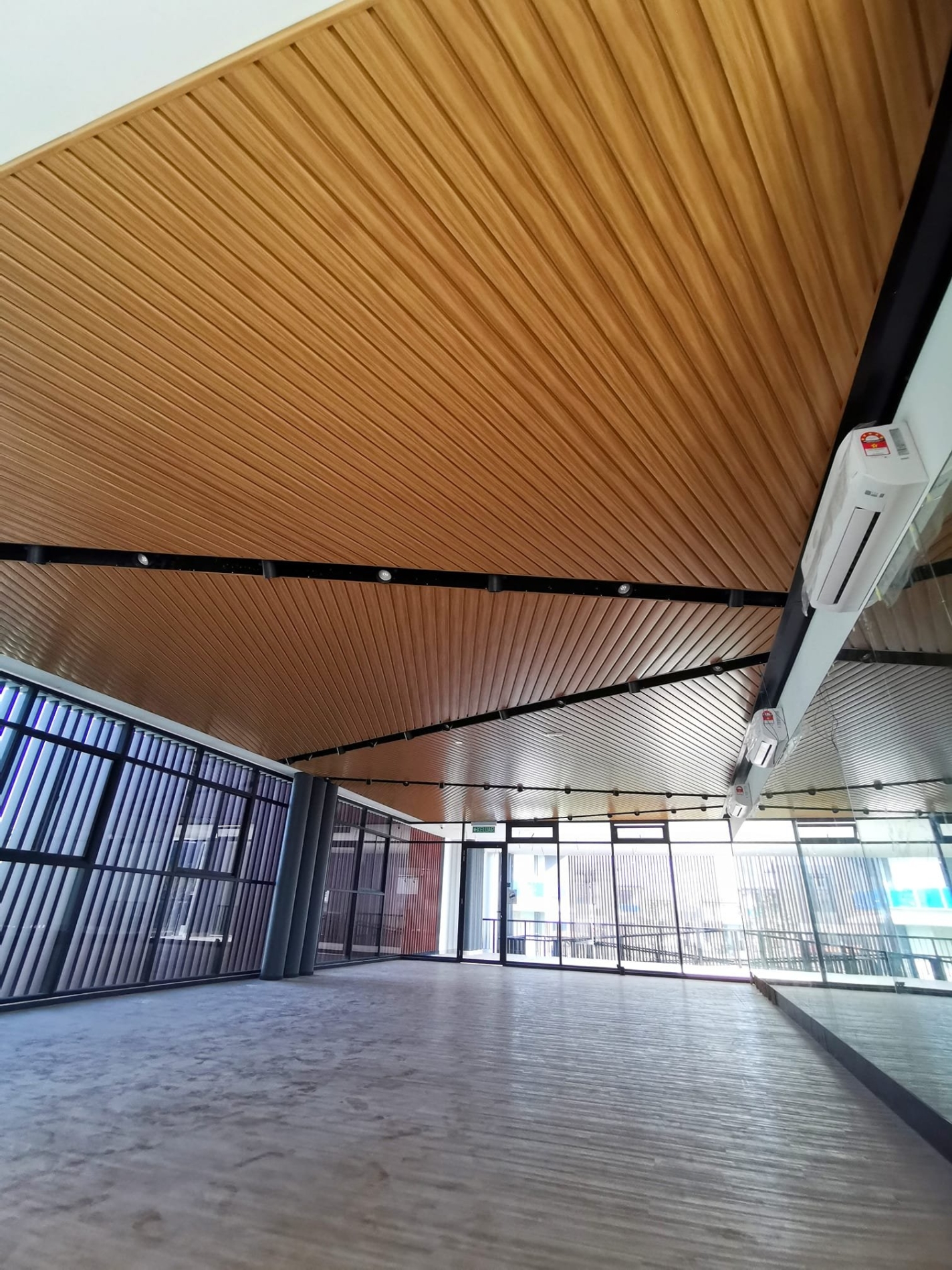 Aluminium Strip Ceiling