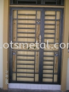 MD002 Metal Door (Grill)