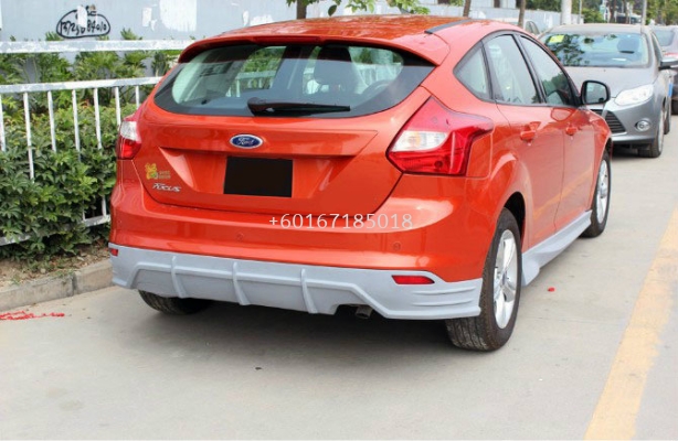 FORD FOCUS 2012 BODYKIT REAR BUMPER DIFFUSER