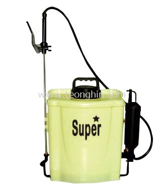 Super Knapsack Sprayer