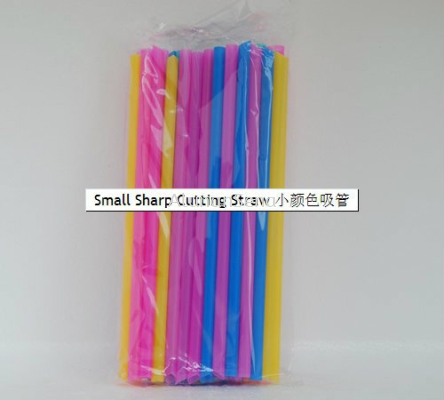 kecil tajam straw