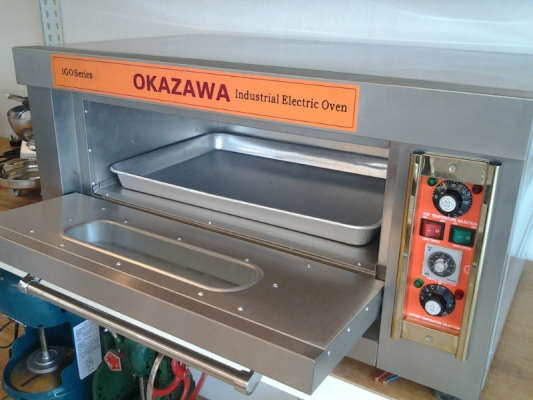 Electric Oven 1 Deck 1 Tray (Okazawa) / Elektrik Ketuhar 1 Tingkat 1 Loyang (E1D1TN)