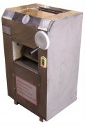Dough Sheeter Machine (MT-300) / Mesin Meratakan Doh (MT-300) 