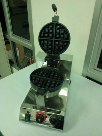 Electric Rotary Waffle Baker (TWB-1A) / Mesin Elektrik Pemutar Waffle Roti (TWB-1A)