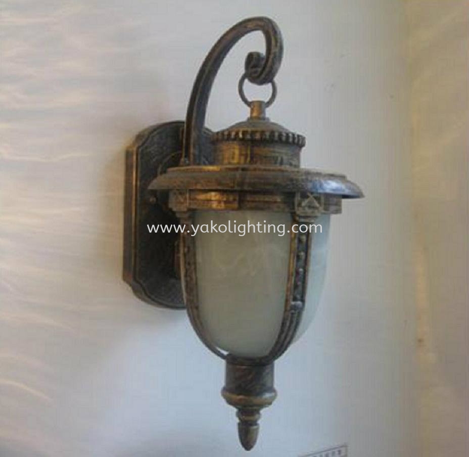 0901-W OUTDOOR WALL LAMP 