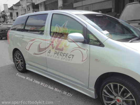 Toyota Wish 2006 WLD Style Side Skirt 