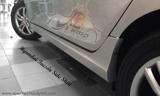 Hyundai Tucson Side Skirt 