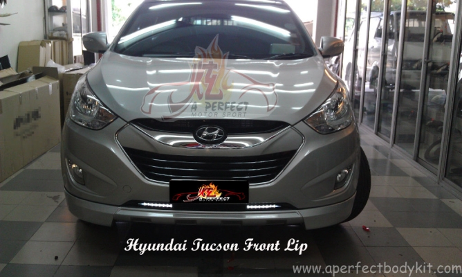 Hyundai Tucson Front Lip 