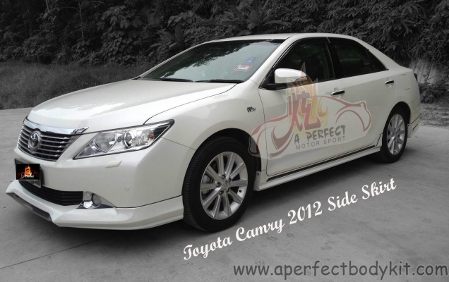 Toyota Camry 2012 Side Skirt 