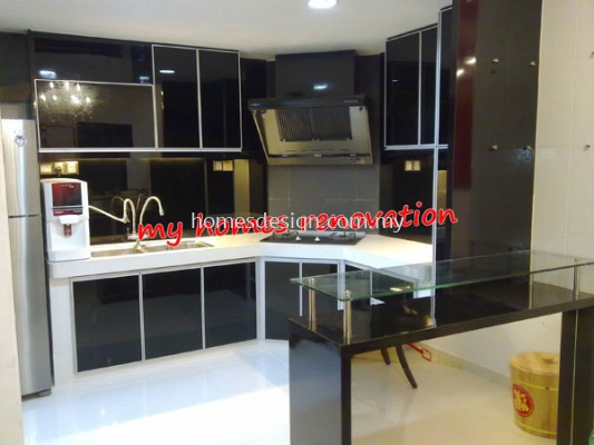 ALUMINIUM KITCHEN CABINET 