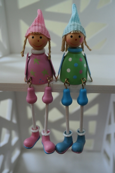 34012-WOODEN DOLLS-K02