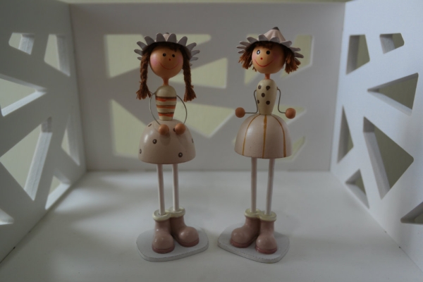 34024-WOODEN DOLLS-KD05