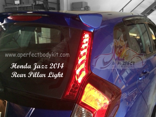 Honda Jazz 2014 Rear Pillar Light 