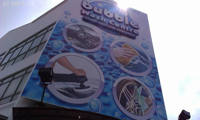 Bubble wash centre lightbox signage