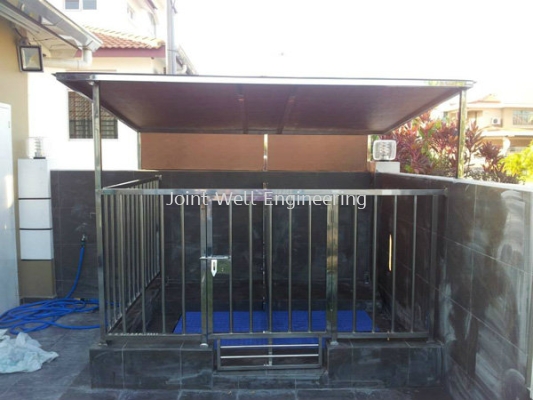 Stainless Steel Dog Cage