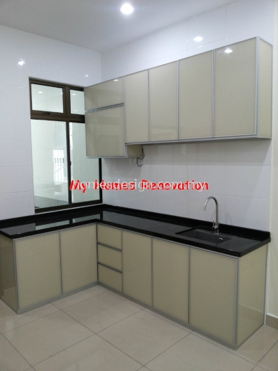 ALUMINIUM KITCHEN CABINET 