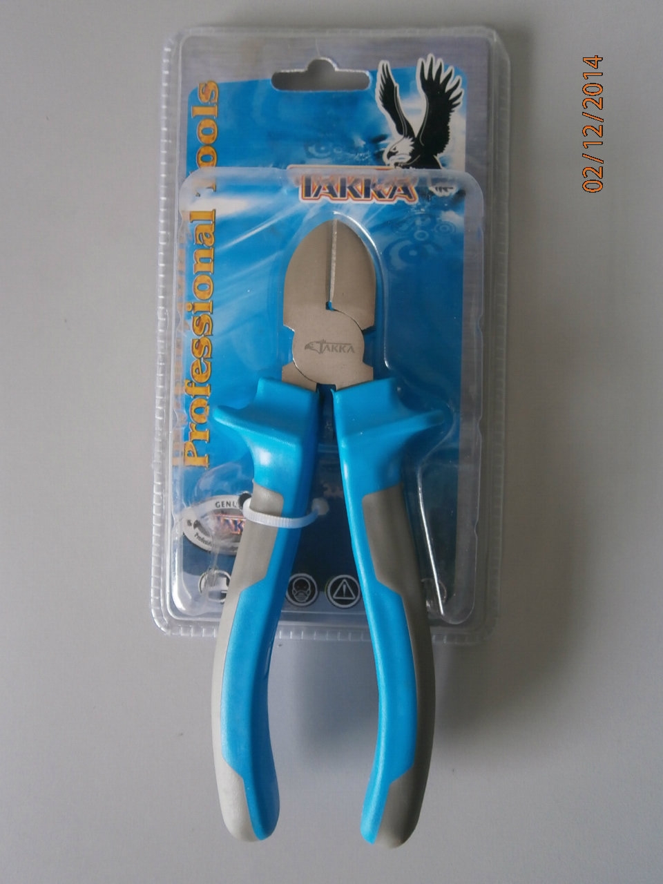 TAKKA 6" DIAGONAL PLIER TPR HANDLE Takka Hardware Items and Tools