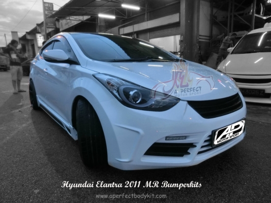 Hyundai Elantra 2011 MR Style Bumperkits 