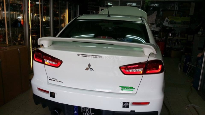 mitsubishi lancer tail lamp audi style