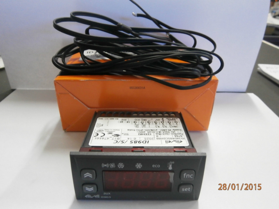 ELIWELL ID985 230V DIGITAL THERMOMETER