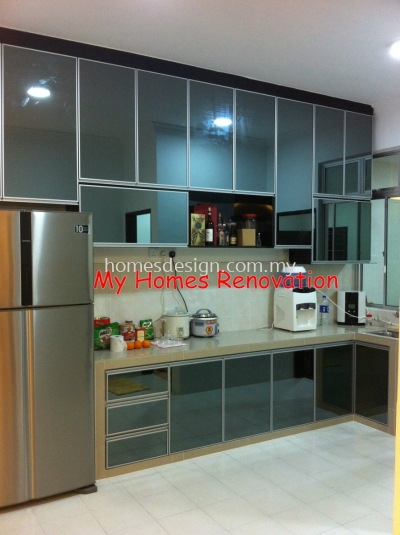 ALUMINIUM KITCHEN CABINET 