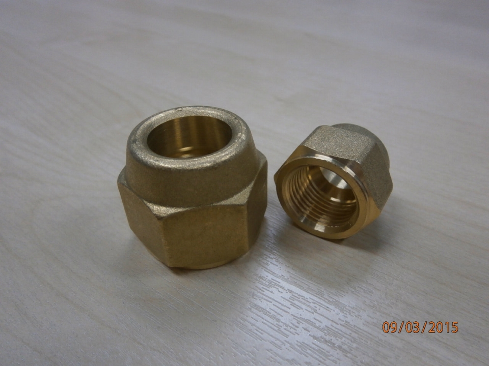 Castel Flare Nut (Brass)