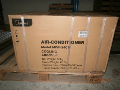 MIDEA WINDOW AIR CONDITIONER UNIT