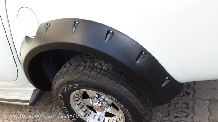 FENDER ARCH, BIG FENDER FOR 4X4 CAR. MAKE BY FIBER GLASS WITH ANY COLOR