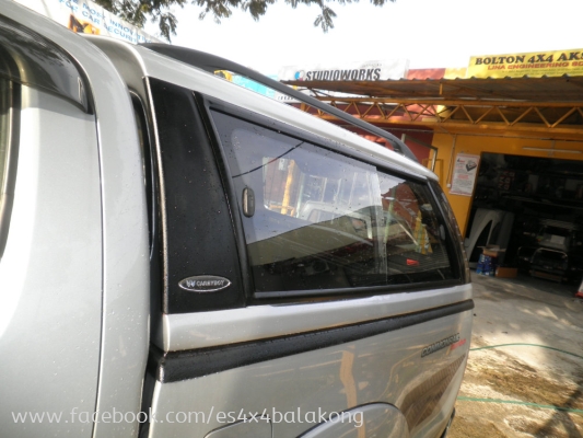 CARRYBOY CANOPY FOR HILUX