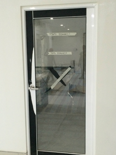 Aluminium Swing Door