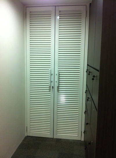 Aluminium Swing Door