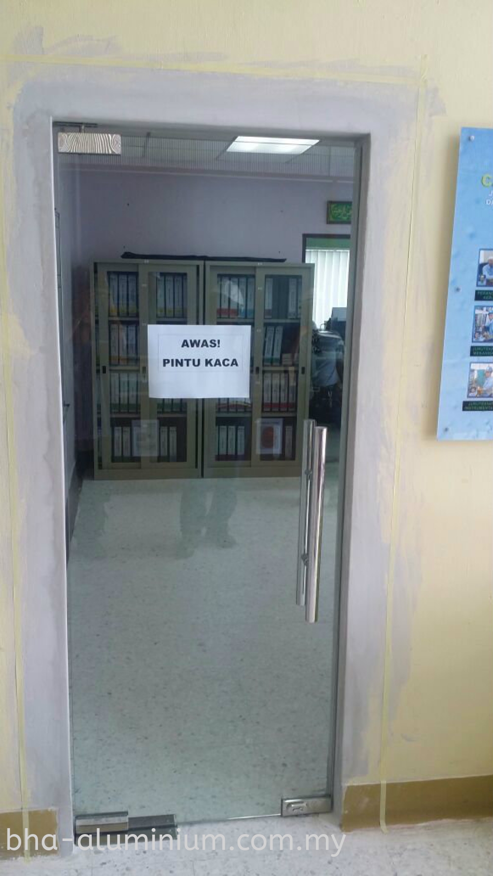 Panel Dan Pintu Kaca Terbaja Johor Bahru Jb Malaysia Pembekal Membekal Bha Aluminium Glass Sdn Bhd