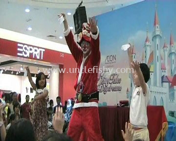 Christmas Party Performance / Entertainer