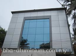 ALUMINIUM COMPOSITE PANEL