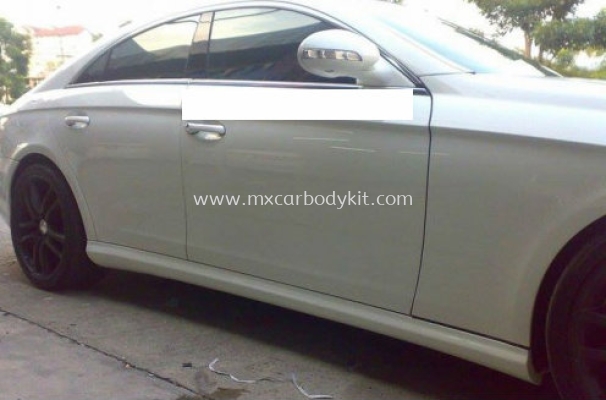 MERCEDES BENZ W219 CLS AMG SIDE SKIRT