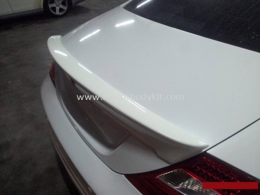 MERCEDES BENZ W219 CLS REAR SPOILER