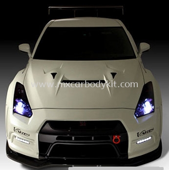 NISSAN SKYLINE GTR35 VARISS STYLE DESIGN FRONT BONNET