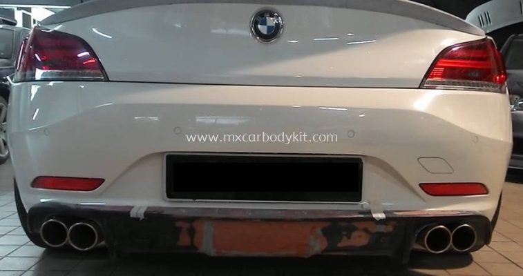 BMW Z4 E89 J-EMOTION DESIGN REAR DIFFUSER