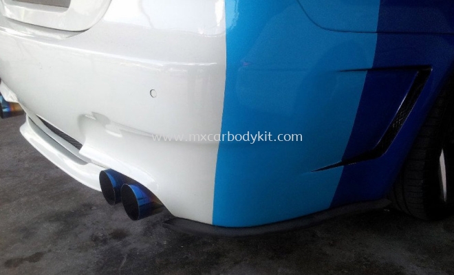 BMW E60 M5 REAR BUMPER DIFFUSER