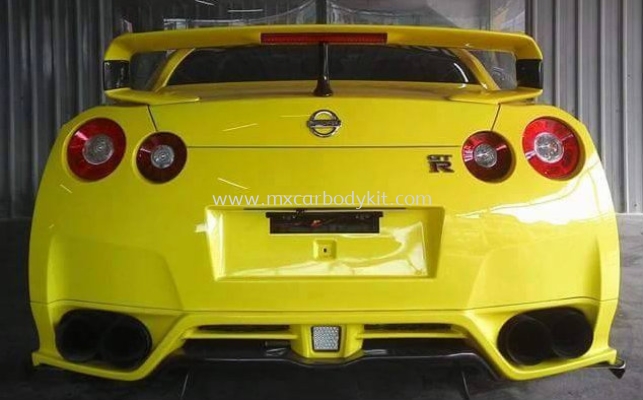 NISSAN SKYLINE GTR R35 REAR DIFFUSER