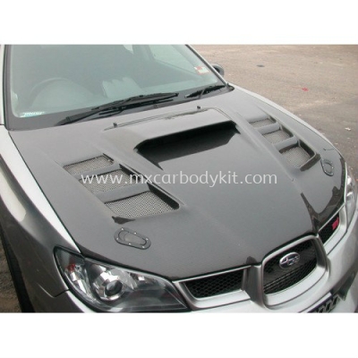 SUBARU V9 BONNET CARBON FIBRE