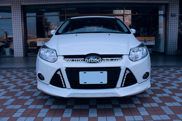 FORD FOCUS 2013 (TAIWAN DESIGN) HATCHBACK BODYKIT + SPOILER