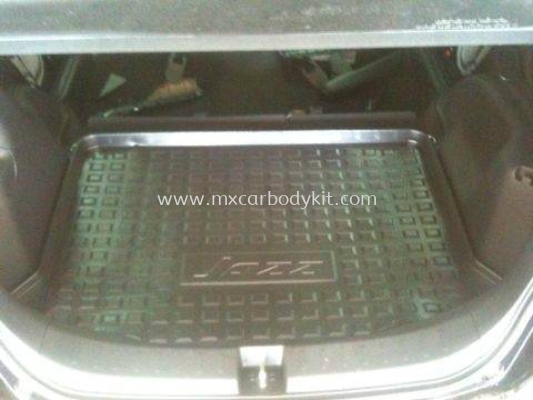 HONDA JAZZ 2012 BOOTH TRAY