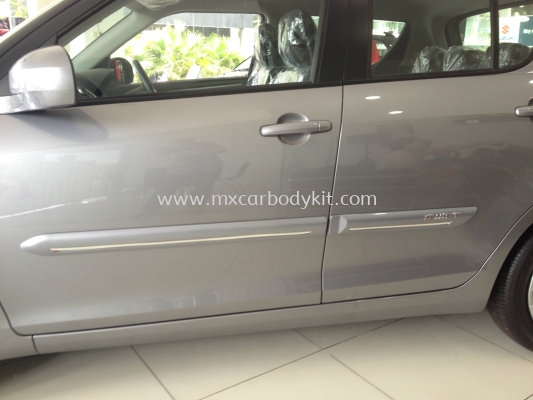 SUZUKI SWIFT 2008-2014 DOOR MOULDING