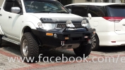 MITSUBISHI TRITON FRONT BULL BAR JUNGLE BRAND Imported Bull Bar