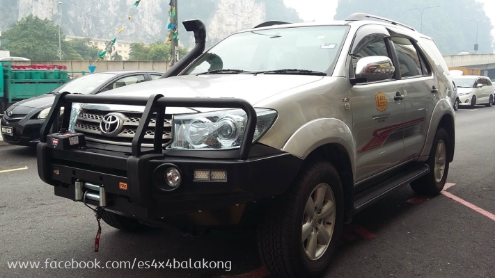 TOYOTA FORTUNER BULL BAR