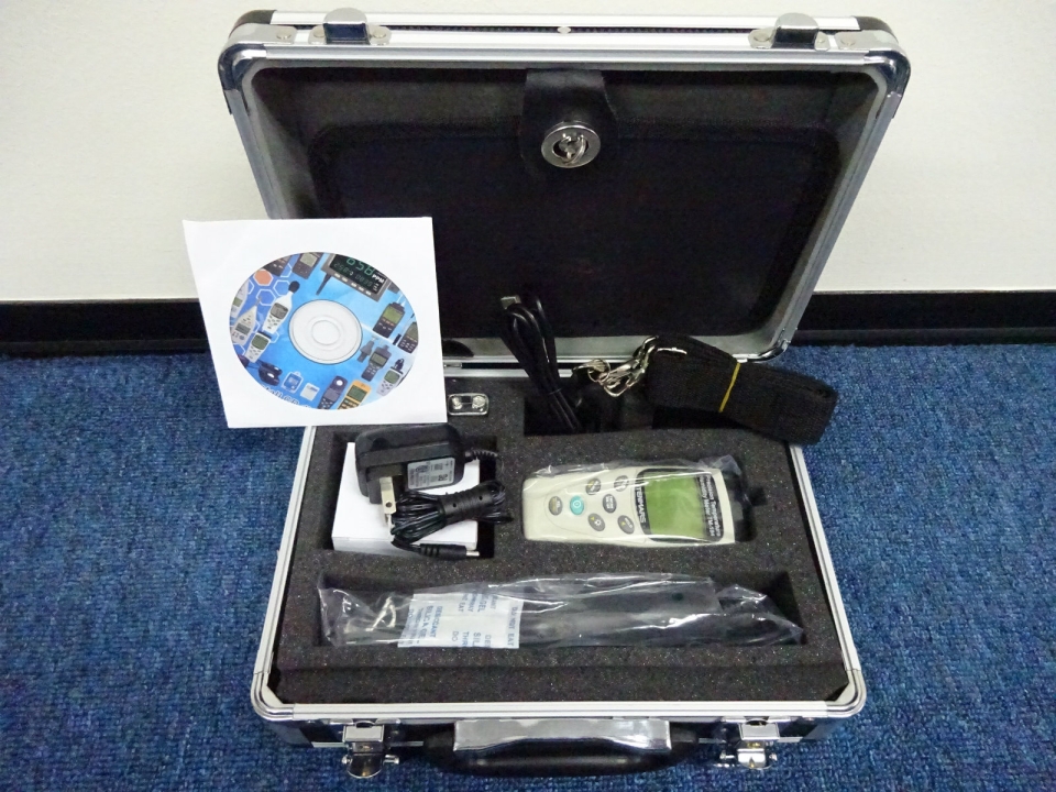 TENMARS TM-184 PRECISION TEMPERATURE / HUMIDITY METER WITH DATALOGGING FUNCTION