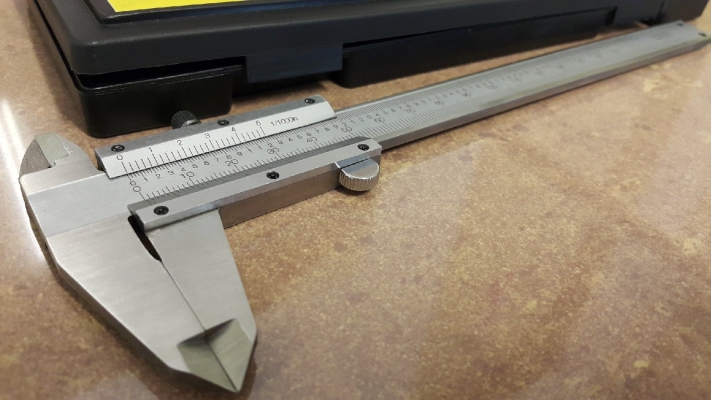 Stainless Steel Vernier Caliper (6" / 150MM) ID008380