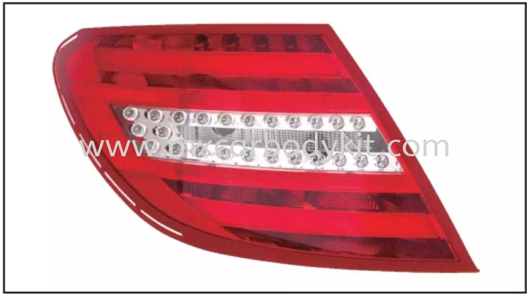 MERCEDES BENZ W204 2007 REAR LAMP CRYSTAL LED RED / CLEAR TAIL LAMP ACCESSORIES AND AUTO PARTS