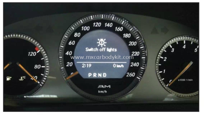 MERCEDES BENZ W204 METER PANEL KM/H